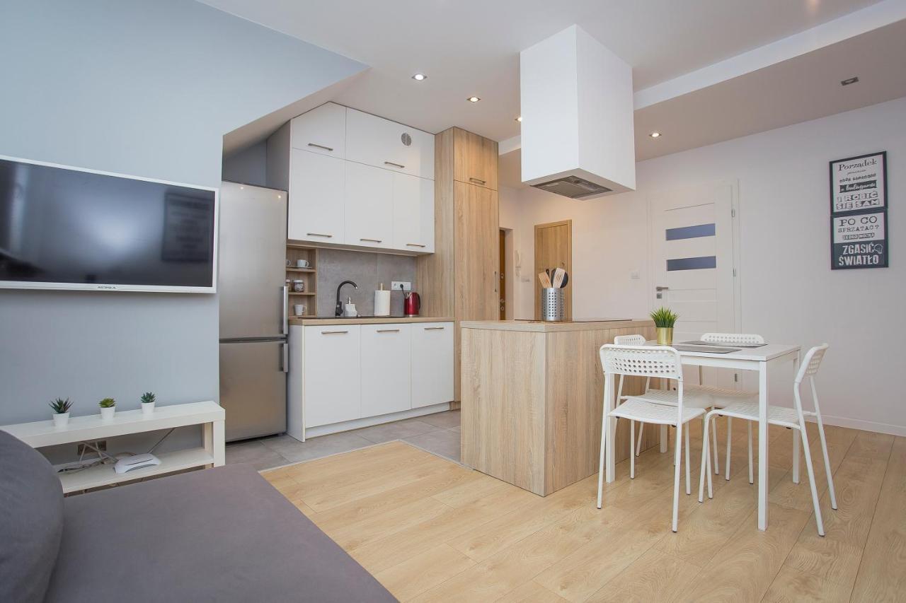 Urban Jungle Apartment In The City Center Białystok Exteriör bild